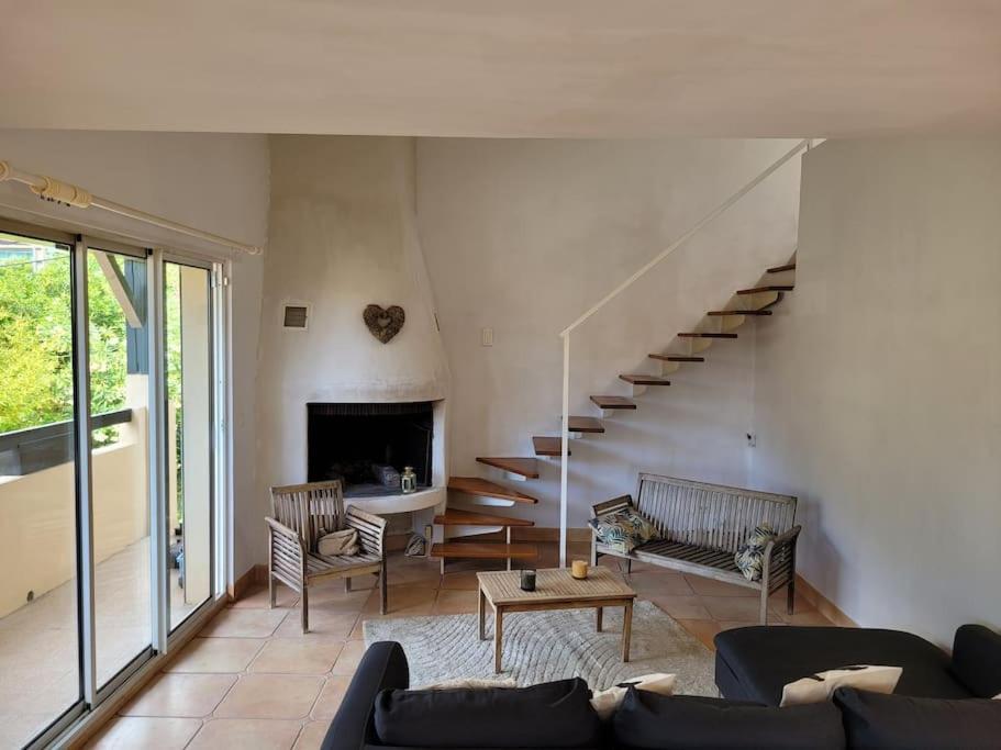 Villa 160 M2 Au Coeur De La Calanque De Samena Marseille Extérieur photo